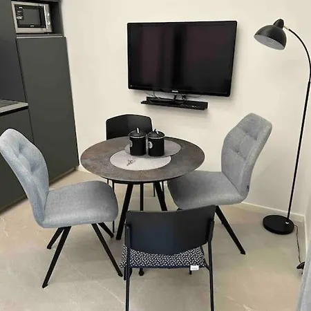 Διαμέρισμα Location ! New, Modern, Old Town Ντουμπρόβνικ