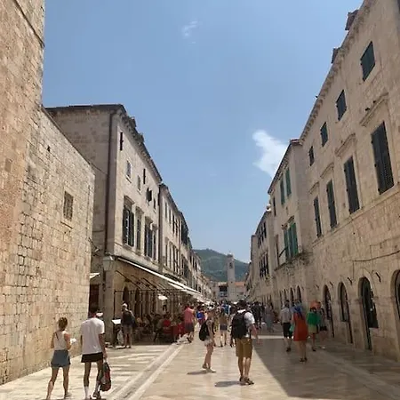 Location ! New, Modern, Old Town * Dubrovník